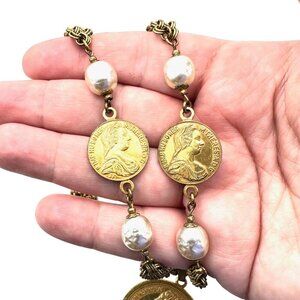 Miriam Haskell Womans Necklace Gold Coin Pendant Barogue Pearl Vintage
